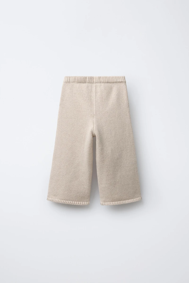 EMBROIDERED FLORAL KNIT PANTS