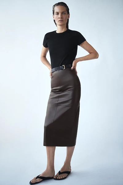 SHORT SLEEVE INTERLOCK T-SHIRT