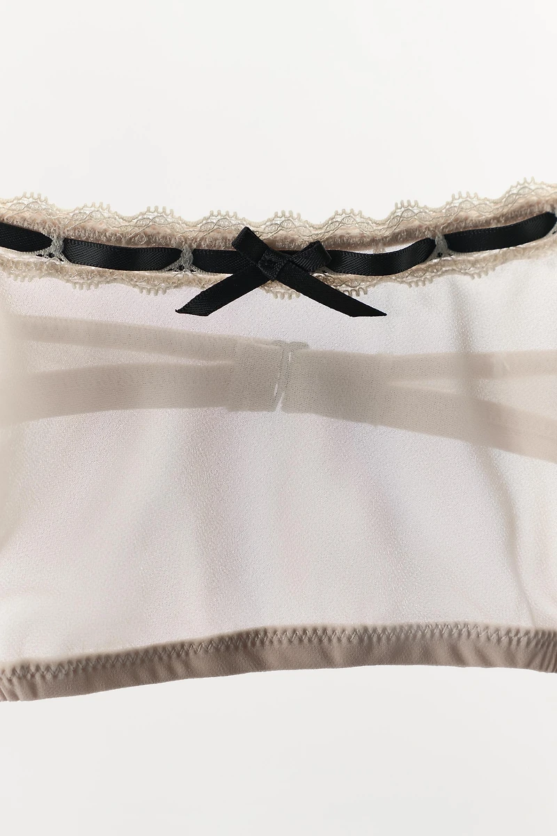 CONTRAST BOW BRALETTE