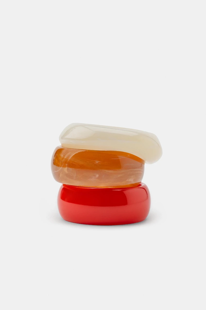 THREE-PACK OF RIGID BRACELETS