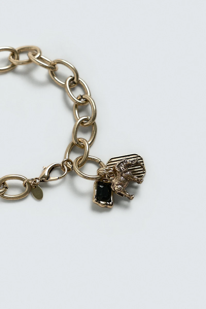 METAL CHARM BRACELET