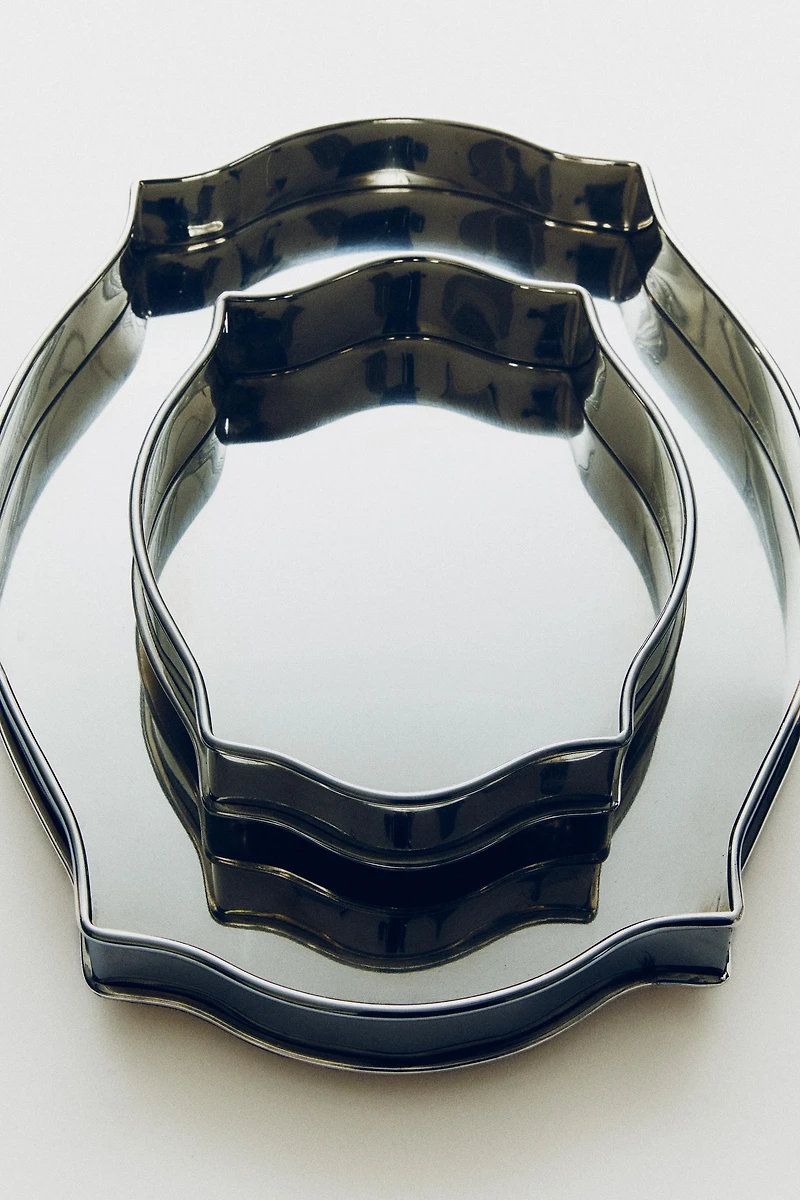 SILVER STEEL TRAY