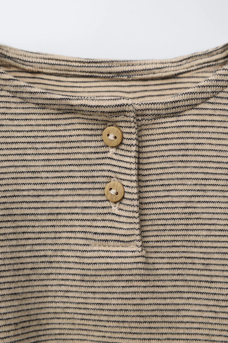 STRIPED T-SHIRT AND PANTS SET
