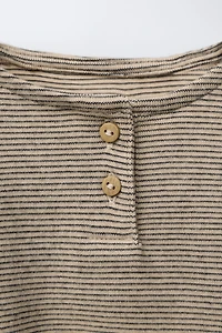 STRIPED T-SHIRT AND PANTS SET
