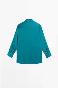 Flowing satin shirt with pockets