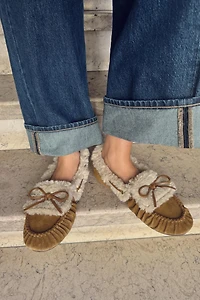 MOCASSINS EN CROÛTE DE CUIR COMBINÉE