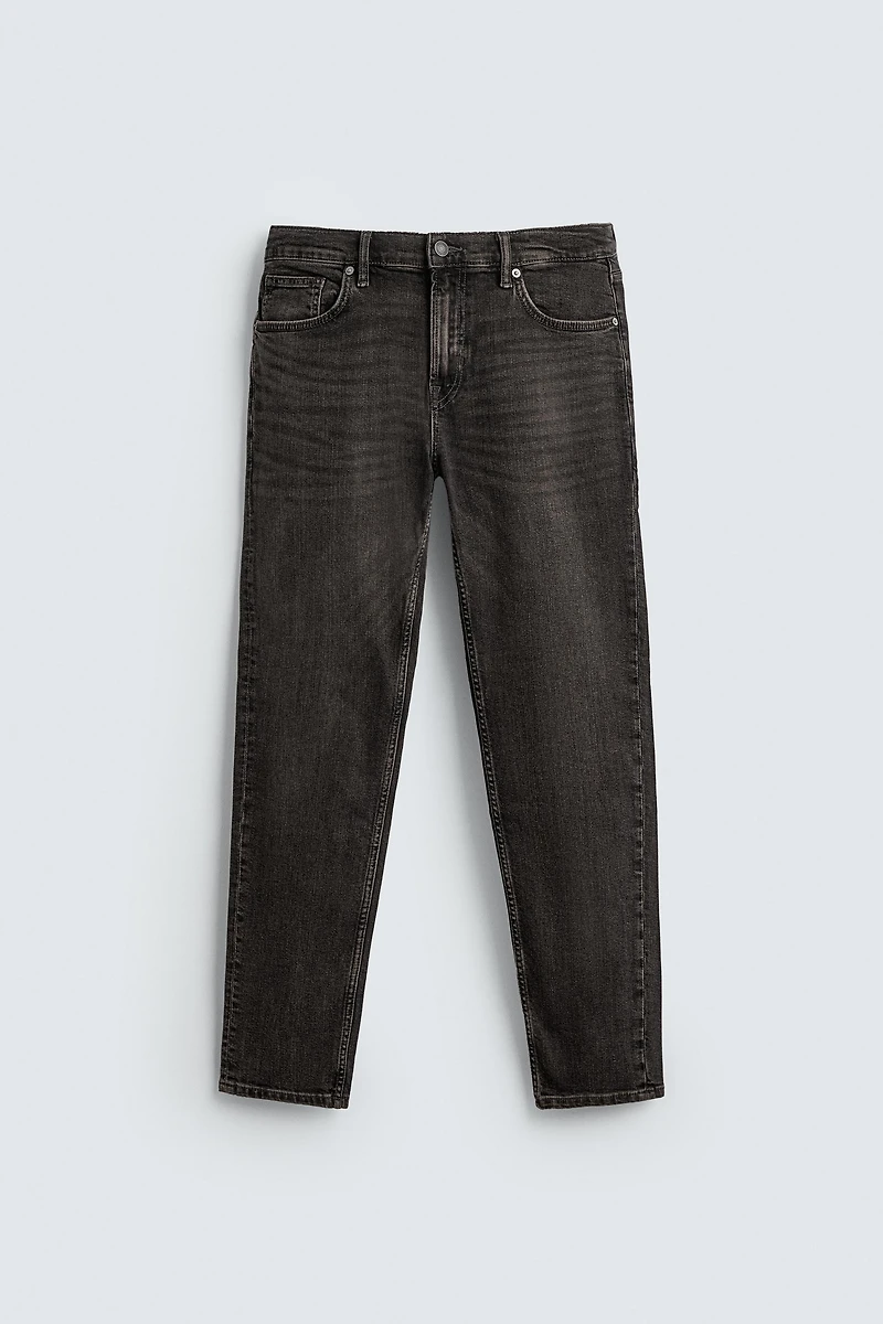 BASIC SLIM FIT JEANS