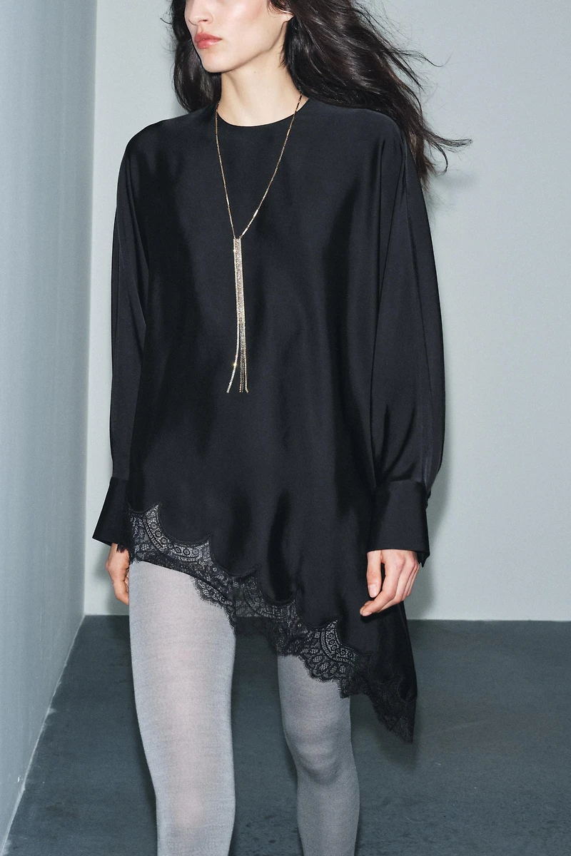 ASYMMETRIC LACE BLOUSE ZW COLLECTION LIMITED EDITION