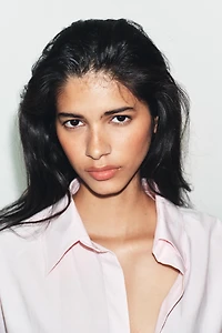 OVERSIZED TIE SHIRT
