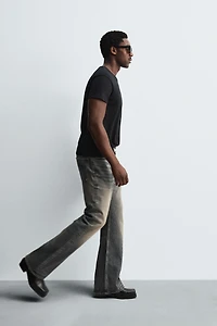 WIDE FLARE FIT JEANS