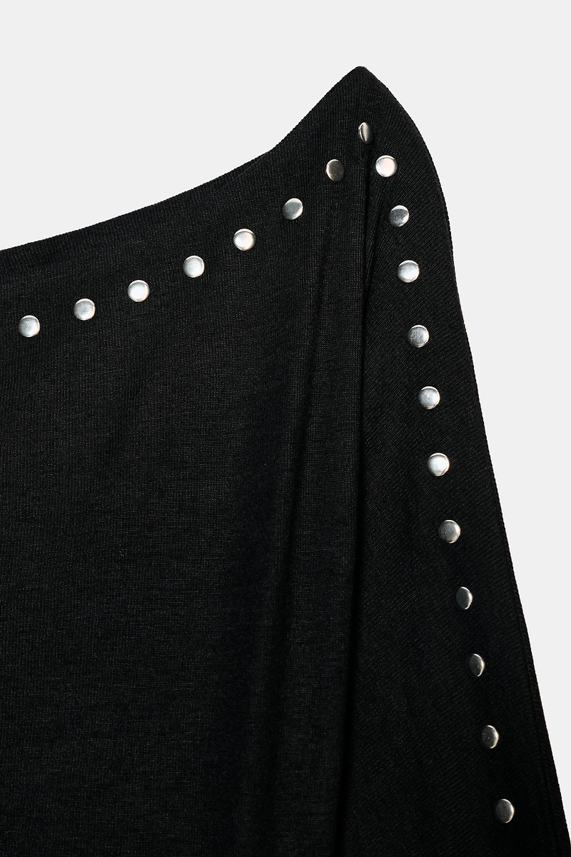 LONG SLEEVE T-SHIRT WITH STUDS