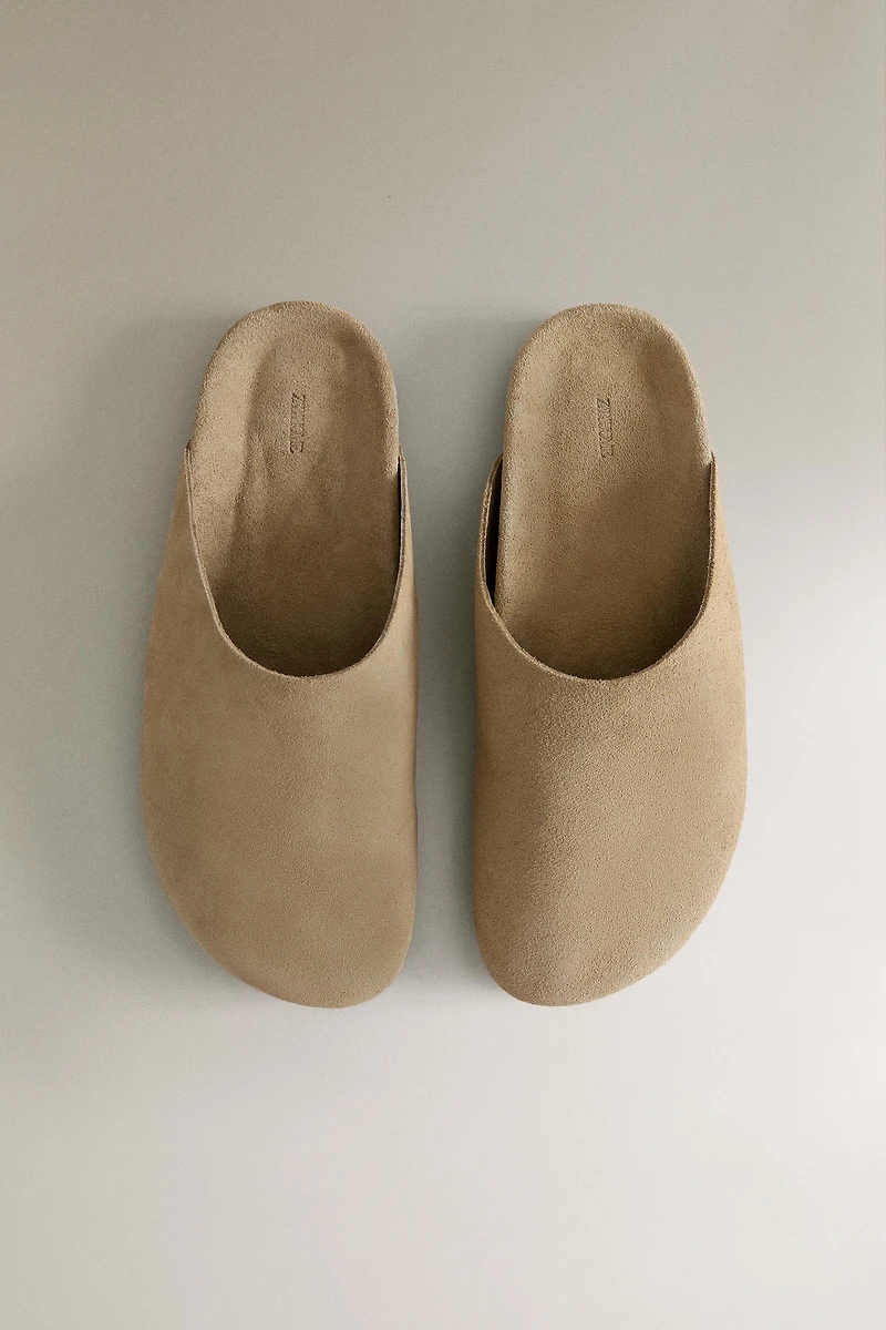 MINIMALIST LEATHER MULES