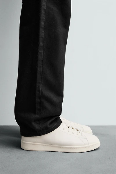 LEATHER SNEAKERS