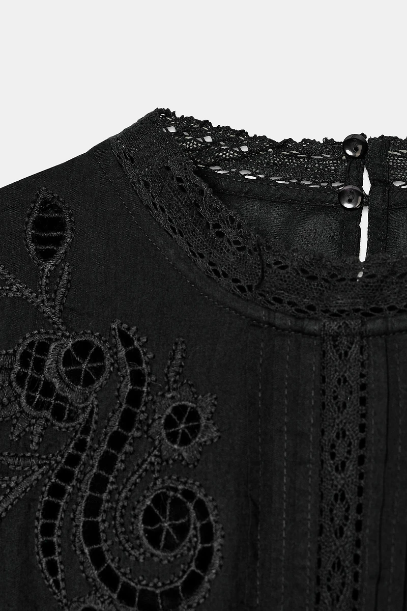 ZW COLLECTION ROMANTIC EMBROIDERED BLOUSE