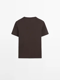 100% cotton V-neck T-shirt