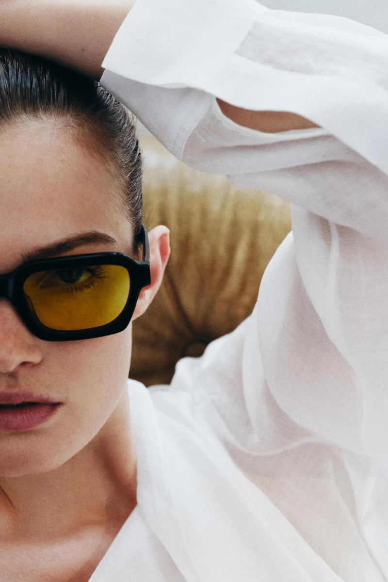 CONTRAST LENS SUNGLASSES