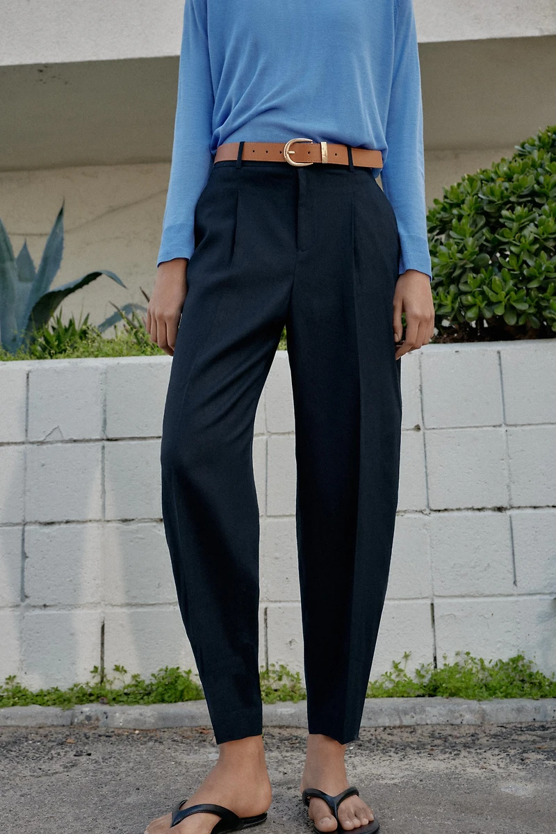 LINEN PANTS WITH BELT AND PLEATS