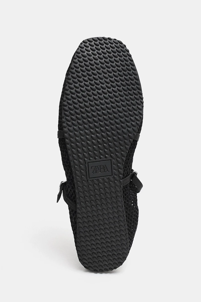 CUT-OUT STRAP BALLET FLATS