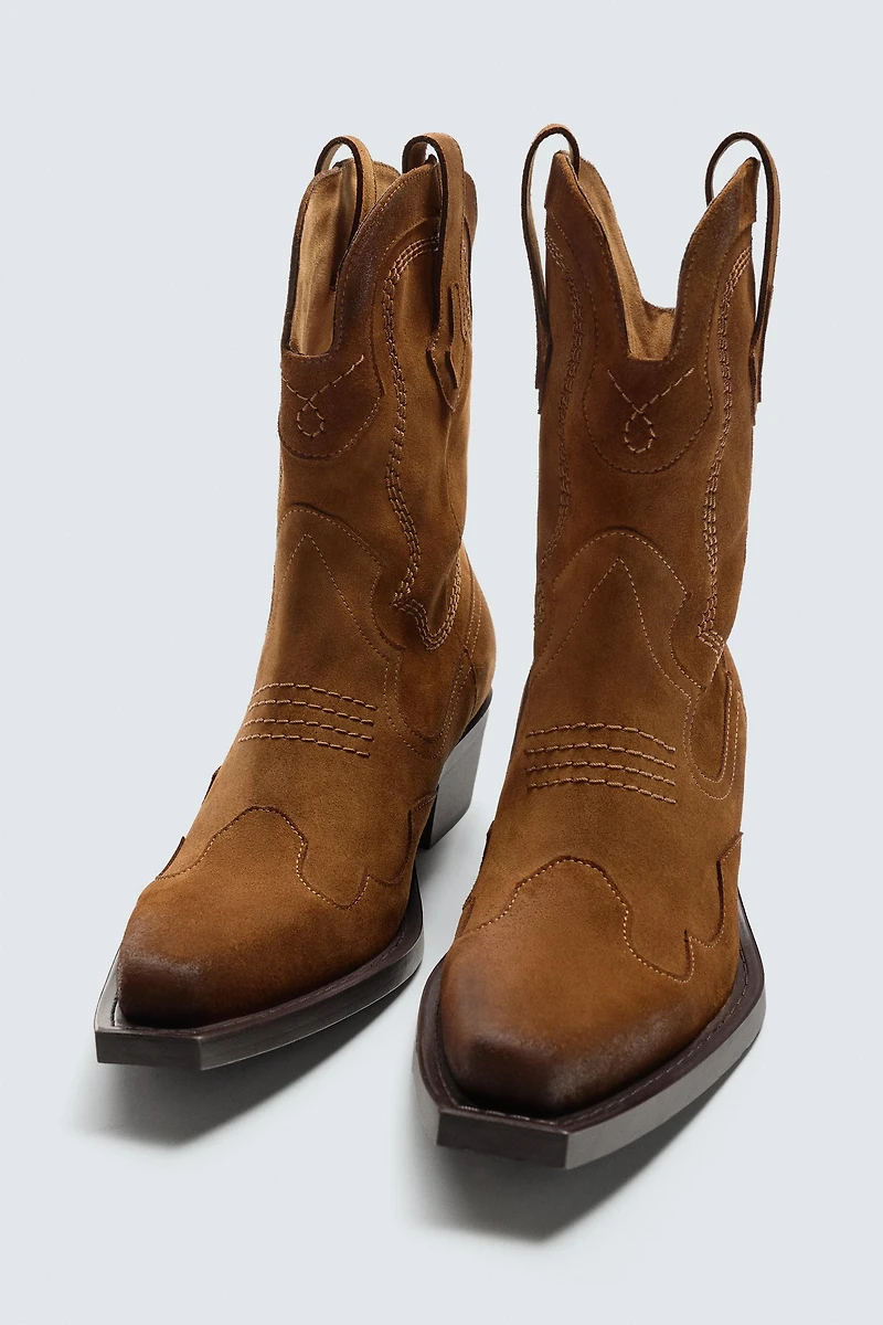 LEATHER COWBOY BOOTS