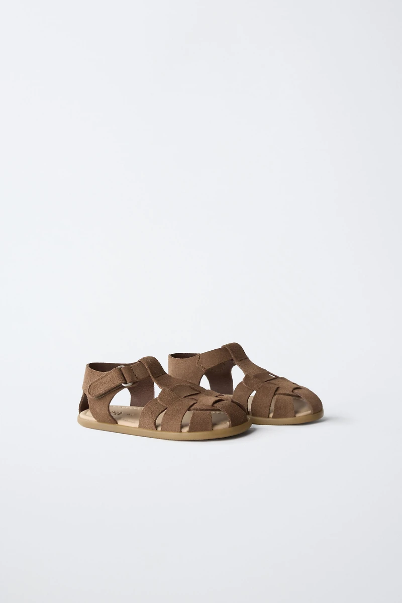 SANDALES EN CUIR STYLE PLAGE PIEDS NUS
