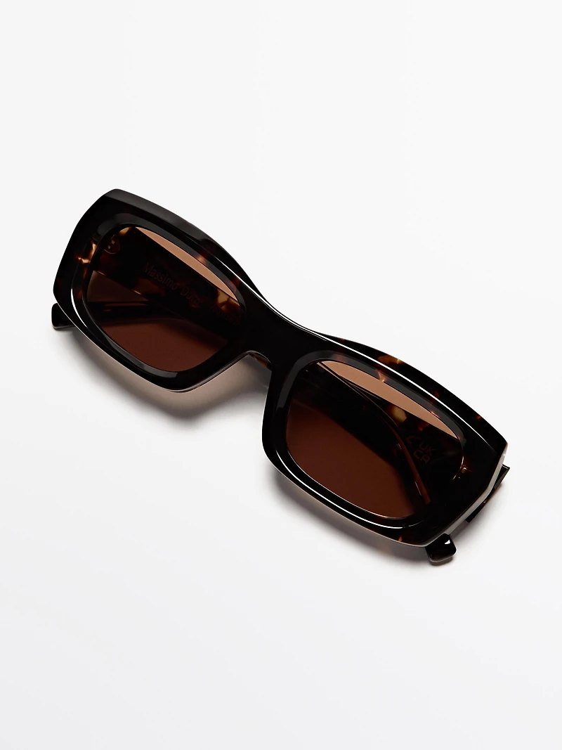 Rectangular sunglasses