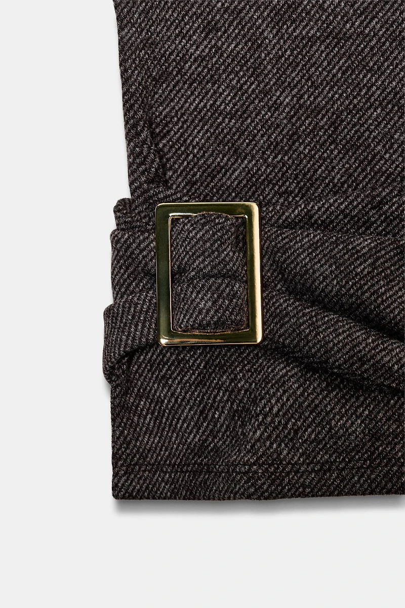 SOFT BUCKLE TOP