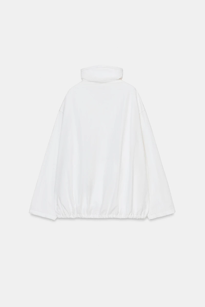 VESTE OVERSIZE AVEC COUTURES