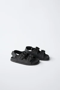 BUCKLED SANDALS