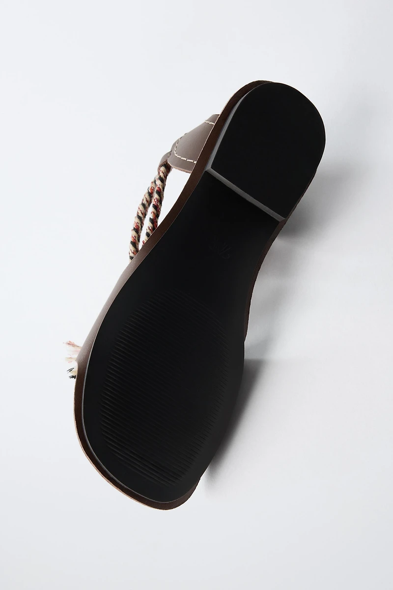 EMBROIDERED LEATHER SANDALS