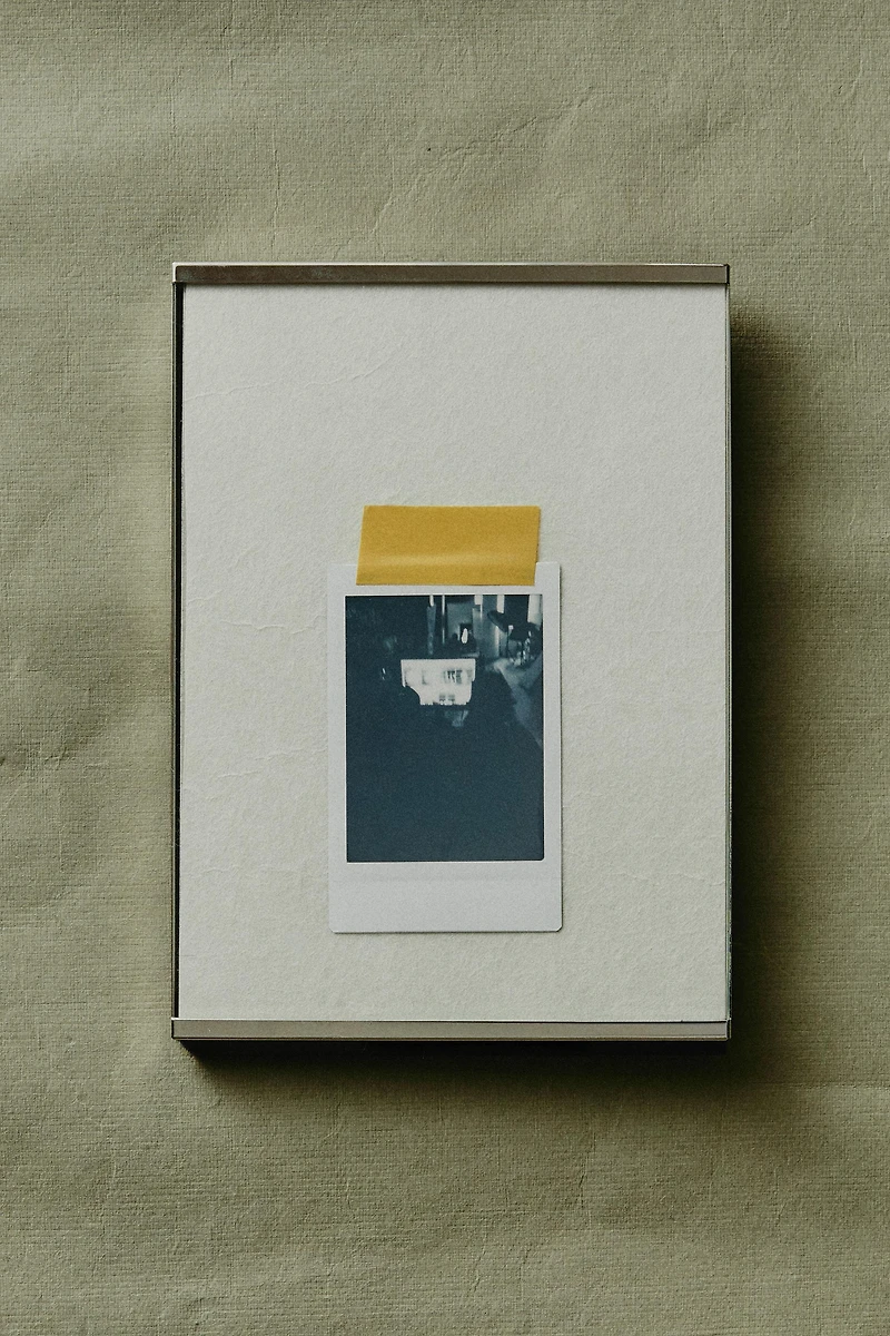 SILVER METAL PICTURE FRAME