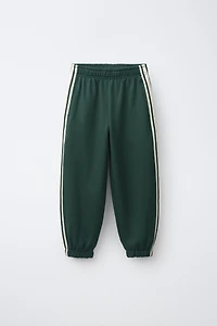 ENSEMBLE EN MOLLETON SWEAT ET PANTALON AVEC BANDES