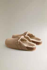 WARM LEATHER CLOGS