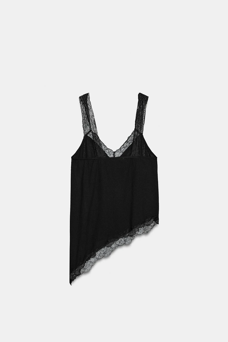 TOP RUSTIQUE ASYMÉTRIQUE DENTELLE