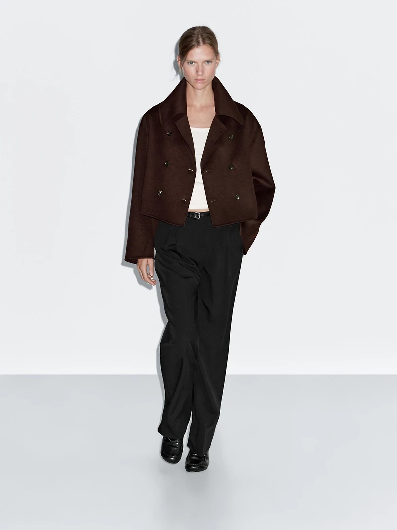 Wide-leg flowing trousers with darts