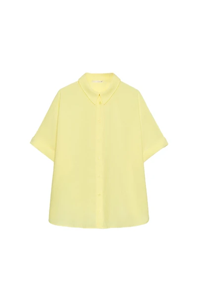 FLOWY SHORT SLEEVE SHIRT
