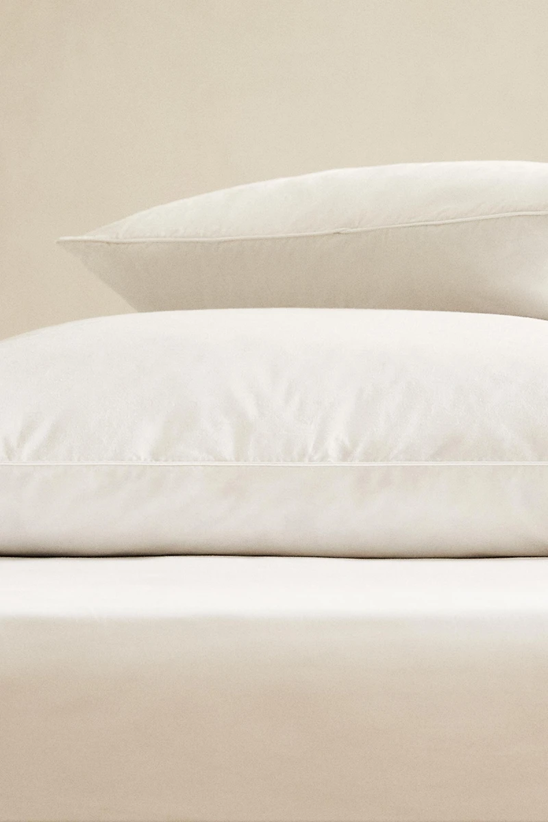FEATHER PILLOW