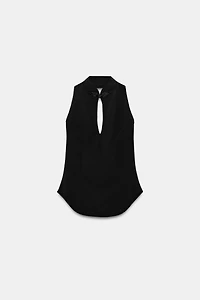 HALTER NECK FROG FASTENING TOP