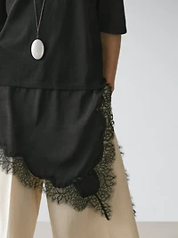 Dress with contrast lace detail