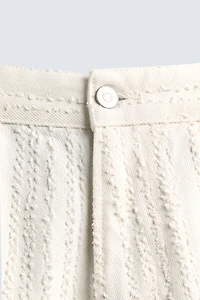 STRIPED TEXTURED JEANS