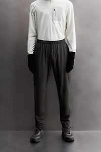 LIGHTWEIGHT TECHNICAL PANTS