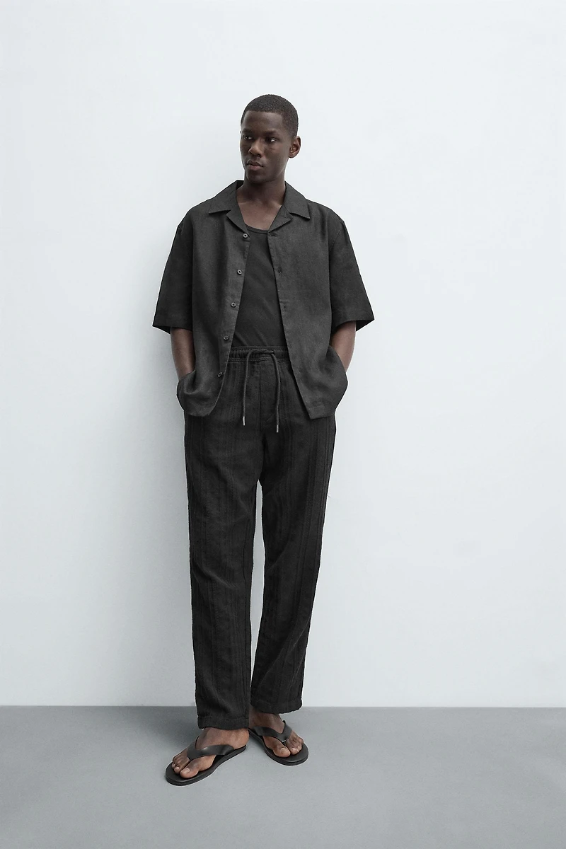 TEXTURED RELAXED FIT PANTS