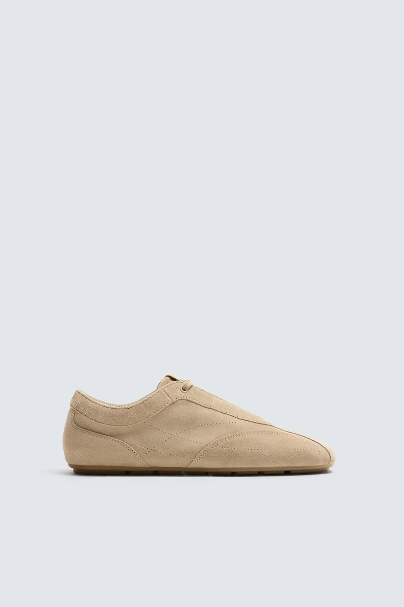 CHAUSSURES EN CUIR À SEMELLE ULTRAFINE