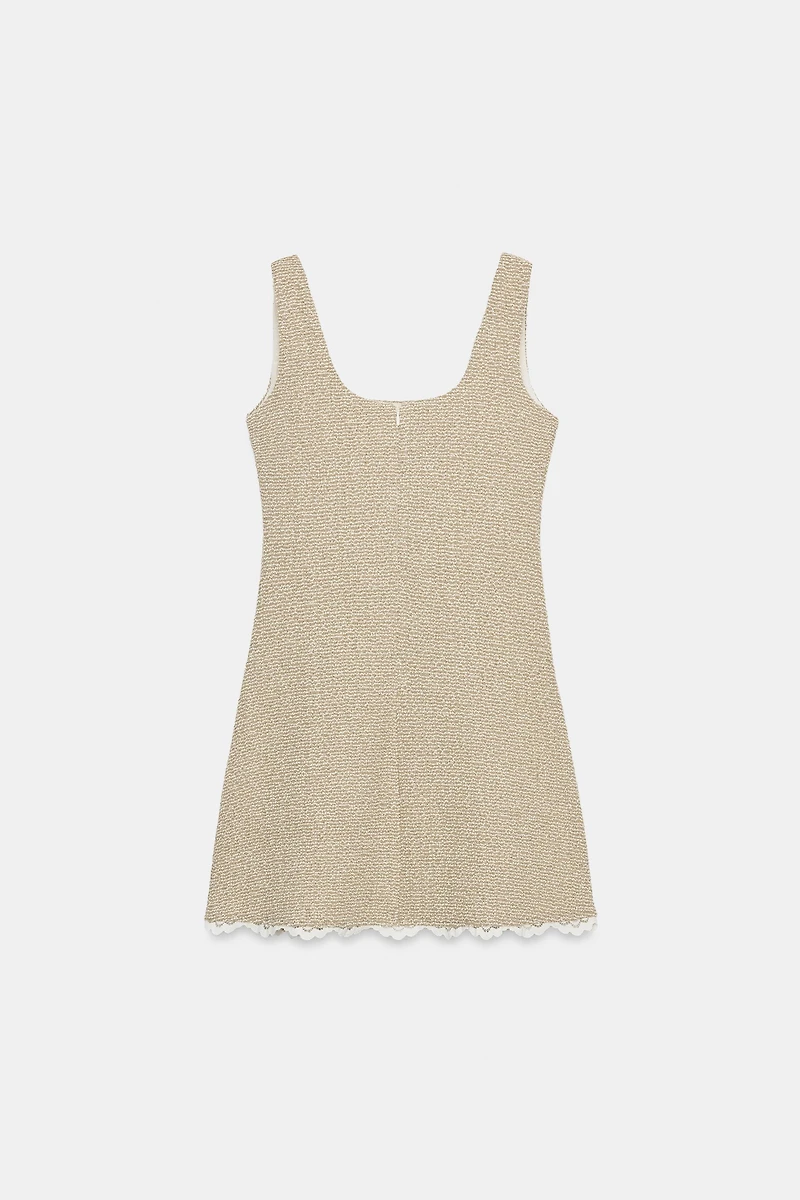 SHORT TEXTURED DRESS