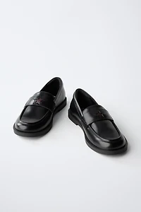 MOCASSIN ÉTOILE