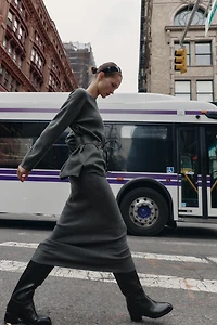 JUPE MI-LONGUE EN MAILLETTE LISSE TOUCHER DOUX