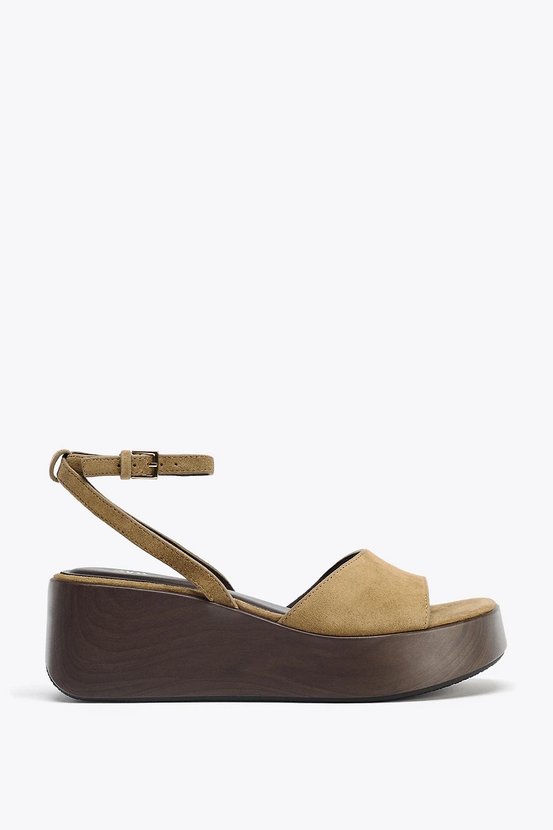 SPLIT LEATHER PLATFORM SANDALS