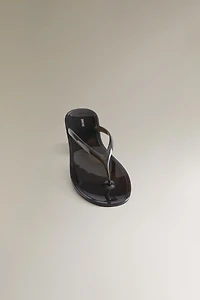 FLAT JELLY SANDALS