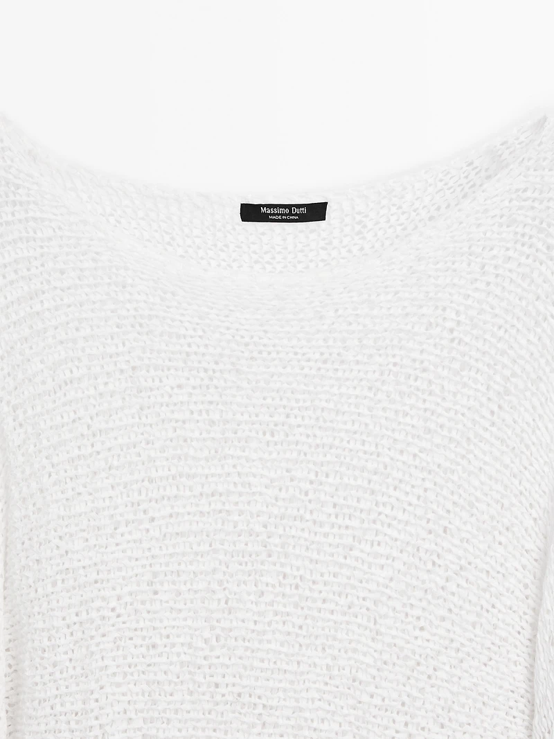 Balloon sleeve sweater with bows