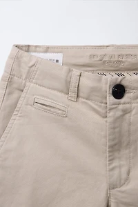 BERMUDA CHINO SLIM FIT BASIQUE