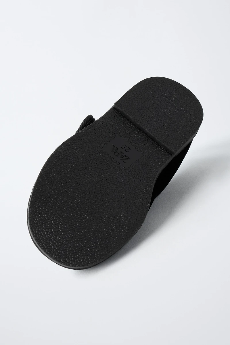 CLASSIC BALLET FLATS